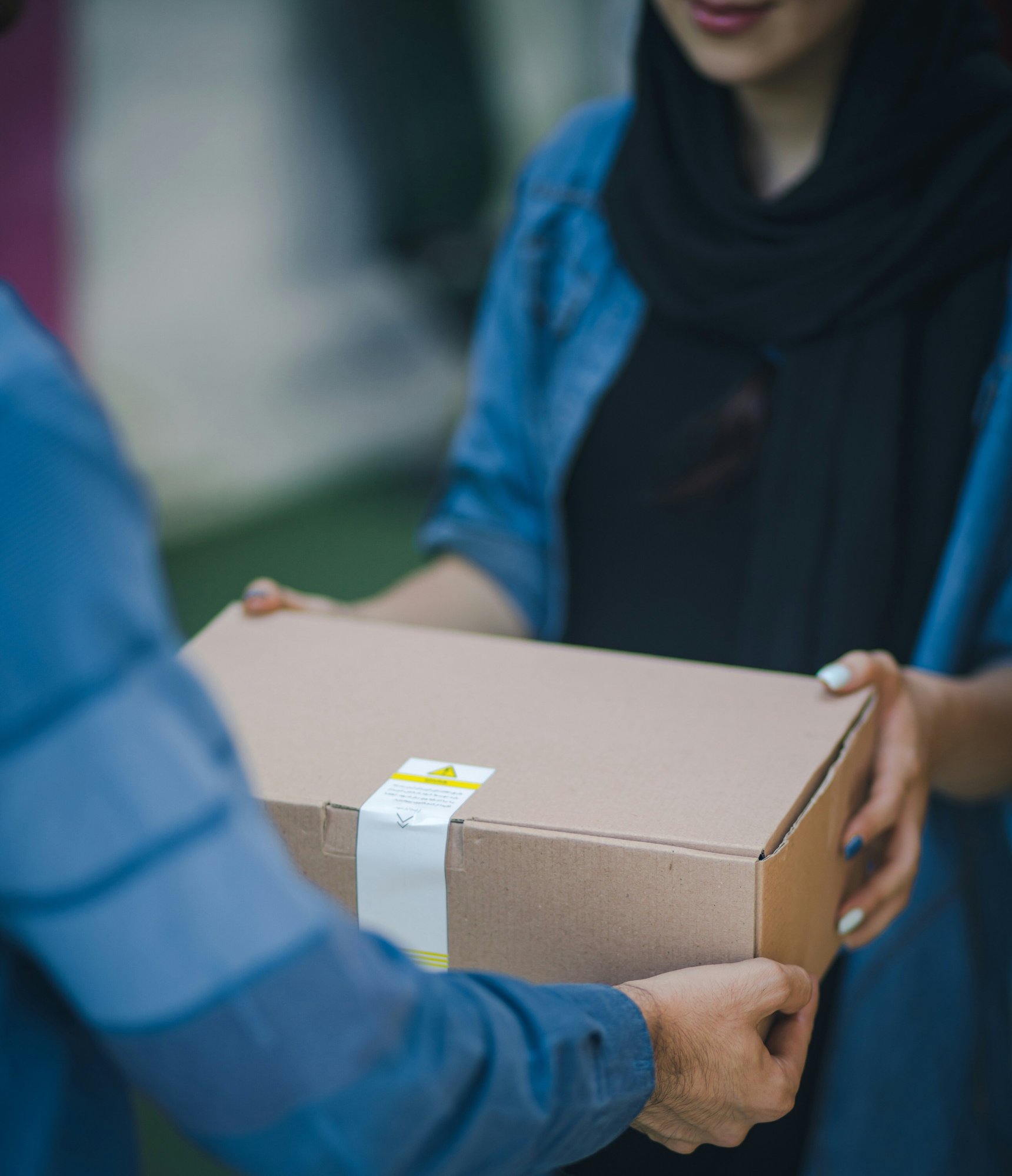 rosebox-BFdSCxmqvYc-unsplash